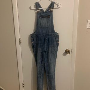 Women’s Tapered Pant Cut Overalls